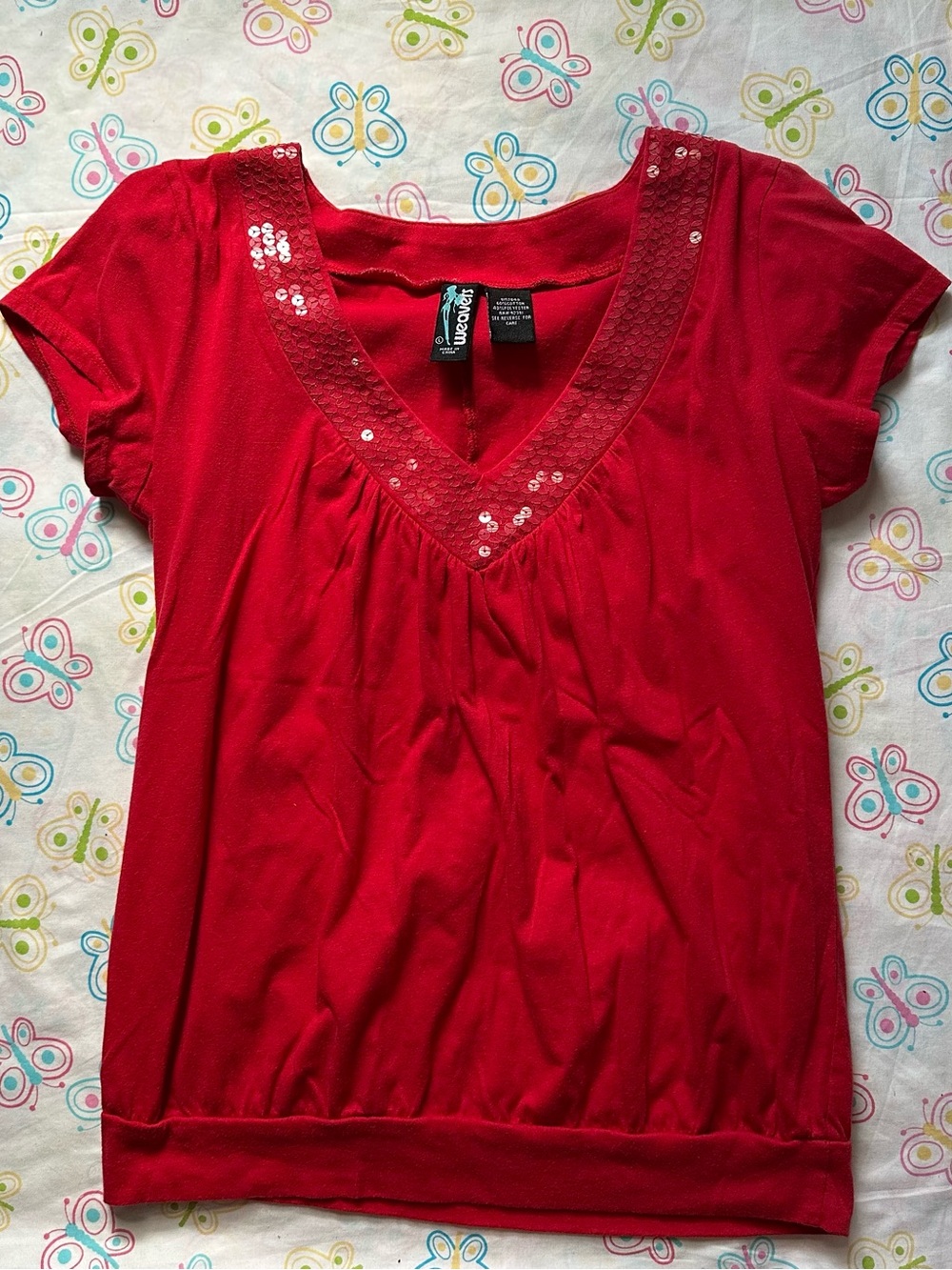 Y2K Weavers Red Sequin Neckline Top